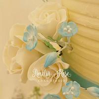 Ivory and blue Buttercream wedding