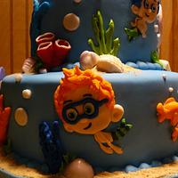 Bubble Guppie cake