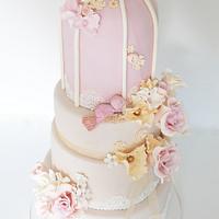 bird cage wedding cake 