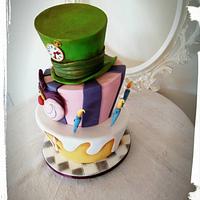 My Alice cake - Decorated Cake by Nicole Veloso - CakesDecor