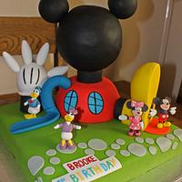 My Mickey Mouse Clubhouse Cake