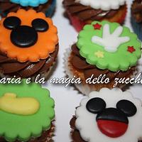 Mickey Mouse minicupcakes