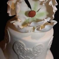 Magnolia Lace wedding cake