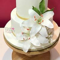 White Elegance Wedding Cake