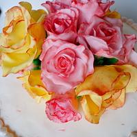 cake with roses and pearls