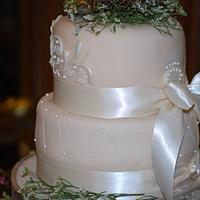 Bird Themed Wedding Cake
