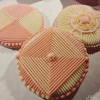 Vintage Linear Cookies