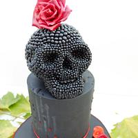 HALLOWEEN cake with skull
