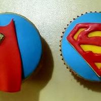 superheroes cupcakes