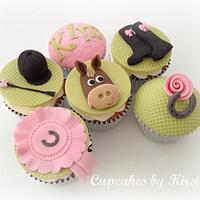 Horsey themed cupcakes