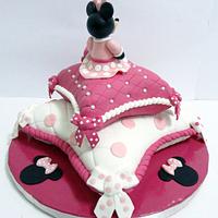 Minnie with Pillows Cake