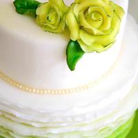 Green frills cake