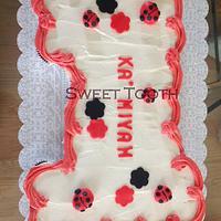 Pull-A-Part Lady Bug Cupcake Cakes