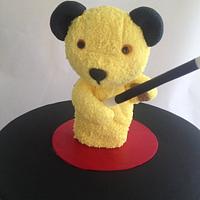 Sooty in a top hat birthday cake 