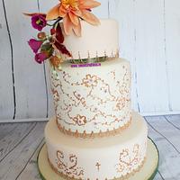 Stylised Lily Cake