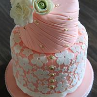 wedding cake (lace)