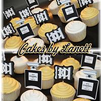 Chanel Purse Cake/Cupcakes