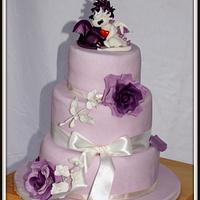 wedding cake with dragons