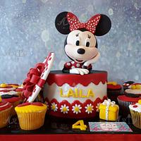 Minnie cake&cupcakes by Arty cakes