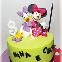 Daisy & Minnie: a cake for 2❤