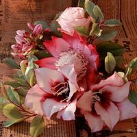 bouquet with amaryllis & protea 