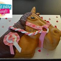 Cake carved horse head
