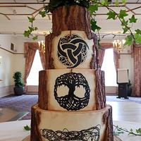 Woodland Wedding Cake with Reveal