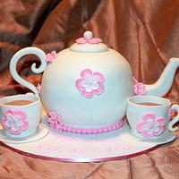Tea Pot Cake