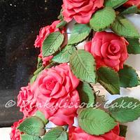 red rose wedding cake
