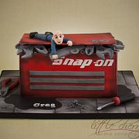 Snap-on Toolbox Cake