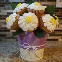 Cupcake bouquet for Mother's Day