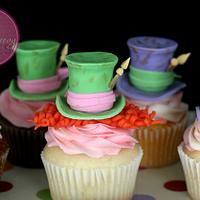 Johnny Depp inspired Mad Hatter Cupcakes w/Tutorial