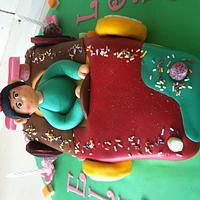 Wreck-it Ralph's Vanellope cake