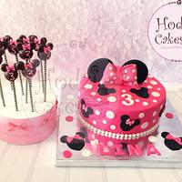 Minnie Mouse chocolate Cake Pops🎀