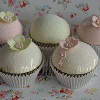 Sugarveil cupcakes