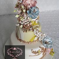 Colourful wedding cake 