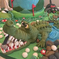Crocodile Golf Caddy Cake