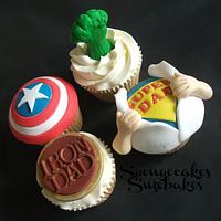 Super Hero Fathers Day Cupcakes!