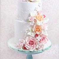 Rose Garden Wedding Cake