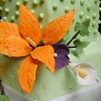 Froggies sugar flower cake