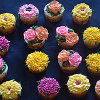 Buttercream flower cupcake