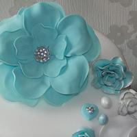 Fantasy flower cake