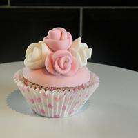 5 Rose cupcake