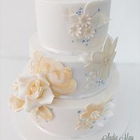 hand painted wedding cake 