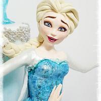 Elsa & Anna...on ice!♡♡♡