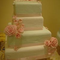 Vintage Rose Wedding Cake