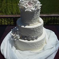 ~Vintage Brush Embrodiery Wedding Cake~