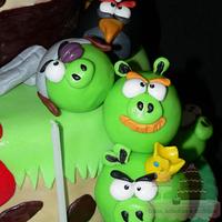 Angry Birds cake