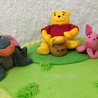 Green ombre cake with pooh & friends
