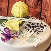 Knitting Iris cake
